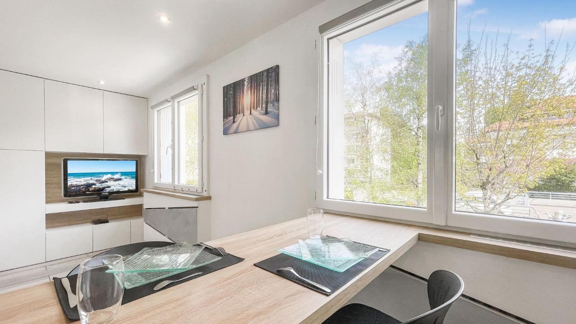 Homey Tidy - New / Proche Centre Annecy / Parking Gratuit / Logement Entierement Equipe Exterior foto